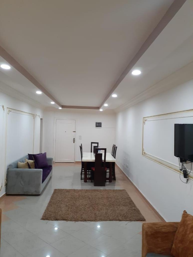 Saraya Awad Hegazi Street- Families Only Apartment Alexandria Exterior photo