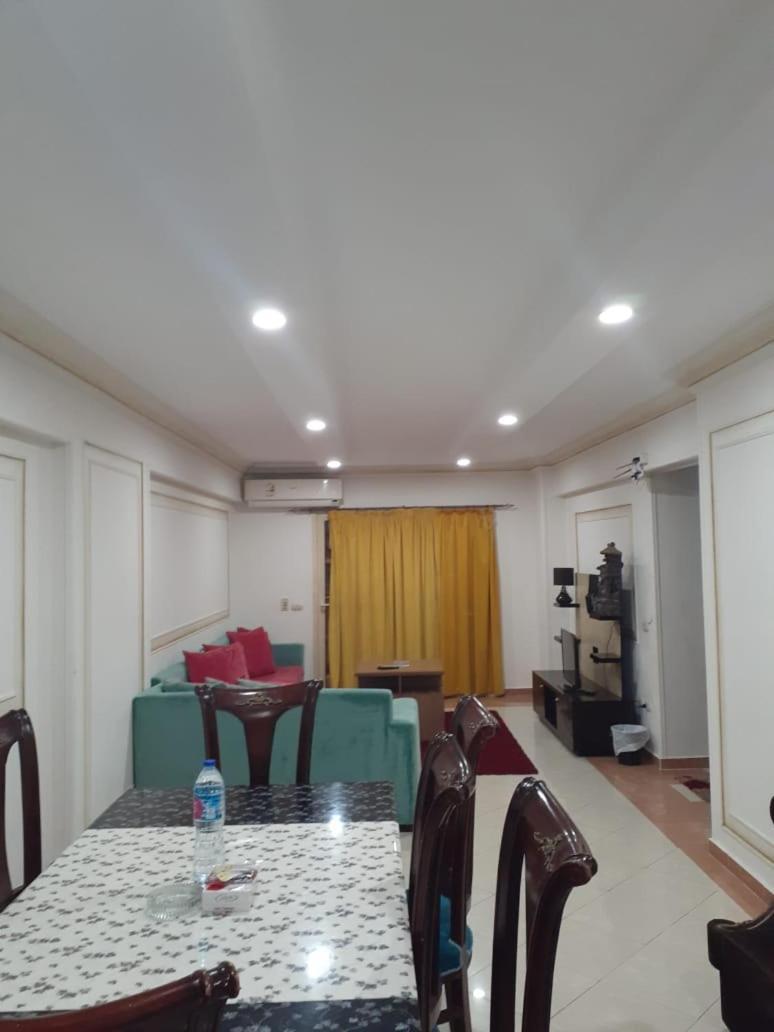 Saraya Awad Hegazi Street- Families Only Apartment Alexandria Exterior photo