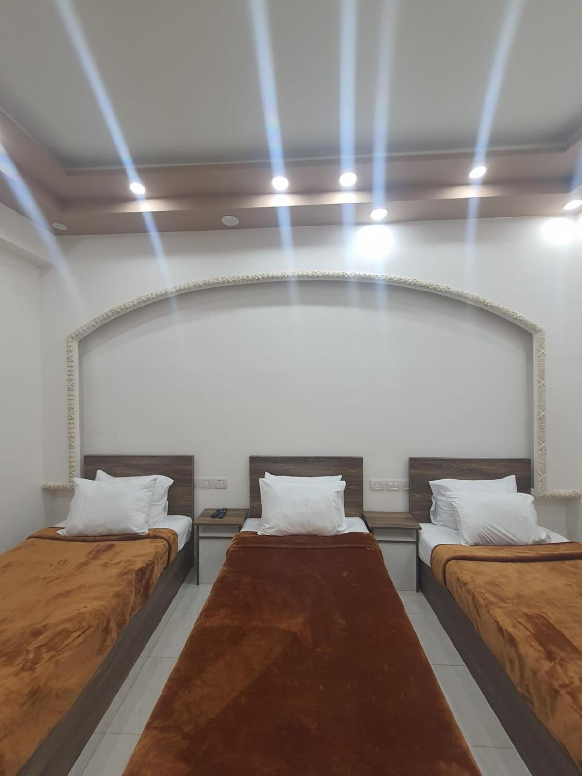Saraya Awad Hegazi Street- Families Only Apartment Alexandria Exterior photo